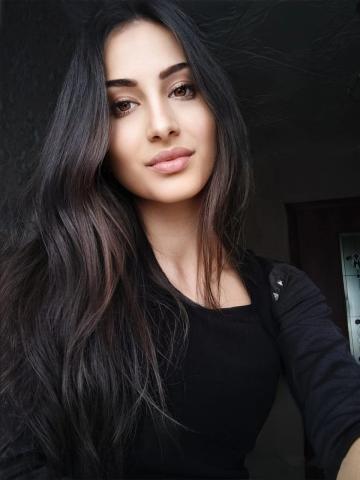 Анастасия Молодая фото 3